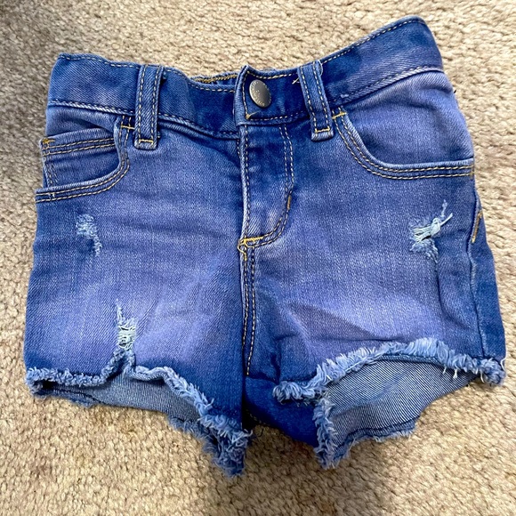 Little Girl’s Shorts and Jean - Picture 6 of 14